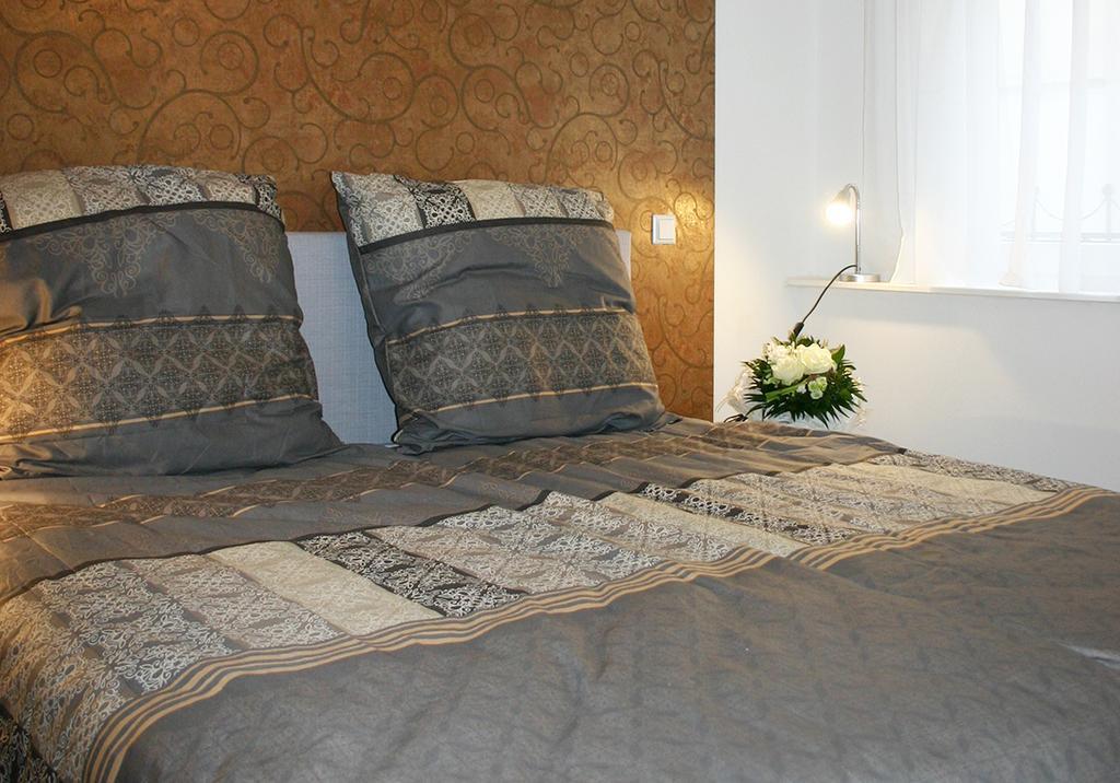 Apartment Koenigstrasse Bad Bergzabern Rum bild